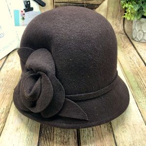 Vintage style wool cloche hat, 1920’s classic